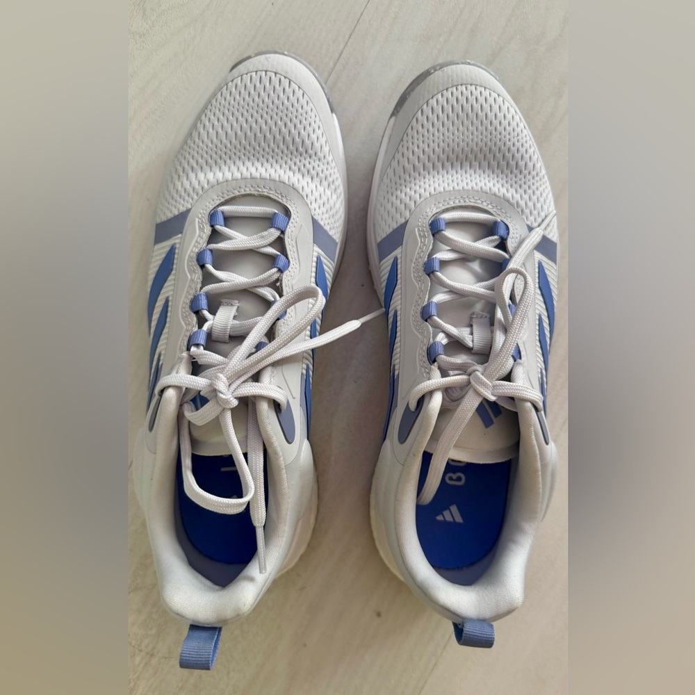 NEW Adidas Women's boost  22 W GX5590 Crystal White Tennis Shoes Sneakers 9